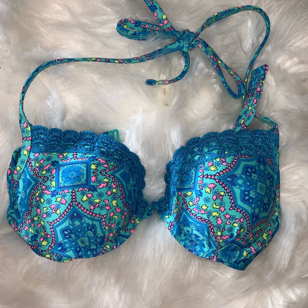 Swim suit top